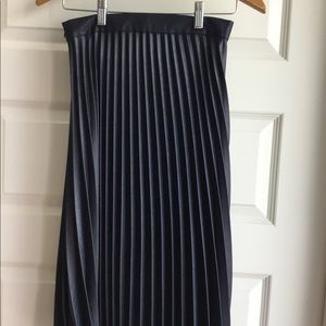 Pleats have never been so easy!  Or gorgeous!!